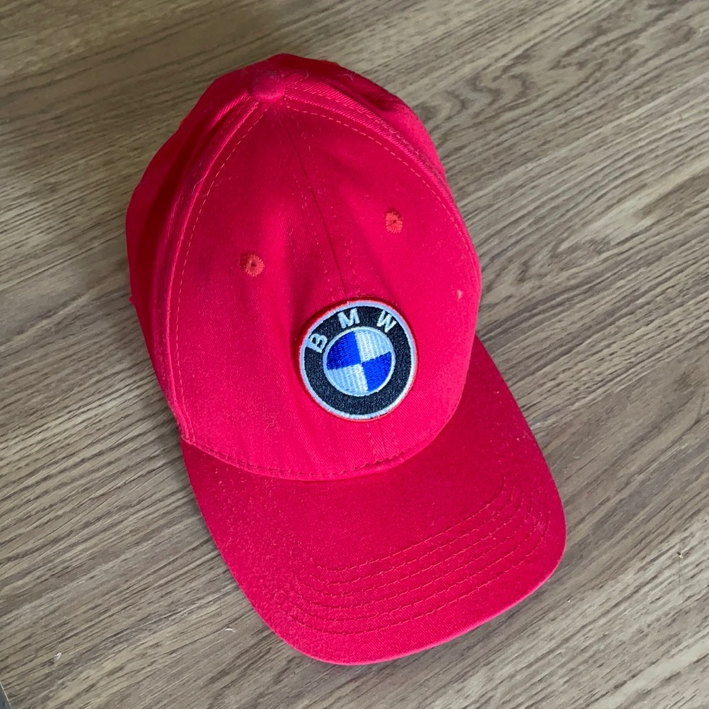 HAT